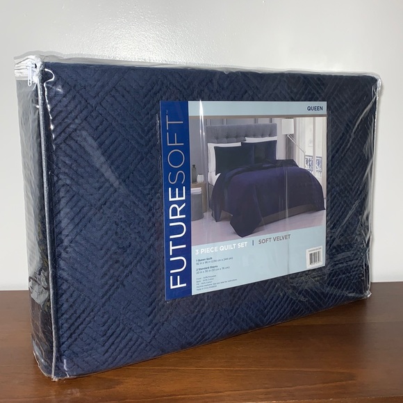 Future Soft Embroidered Velvet Queen Quilt Set 3Pc - Picture 13 of 16